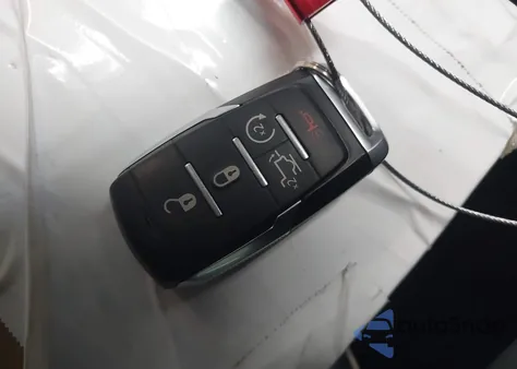 2023 Ram 1500 Laramie 4X4 5'7 Box z USA, uszkodzony, nr VIN 1C6SRFJT8PN673519